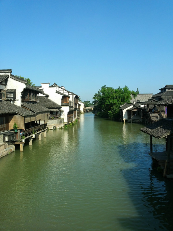 浙江,浙江之光，高科技产品的革新力量，重塑生活体验